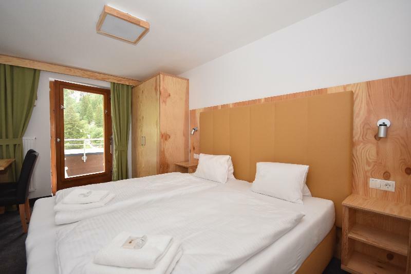 Hotel Silvretta Гаргеллен Экстерьер фото